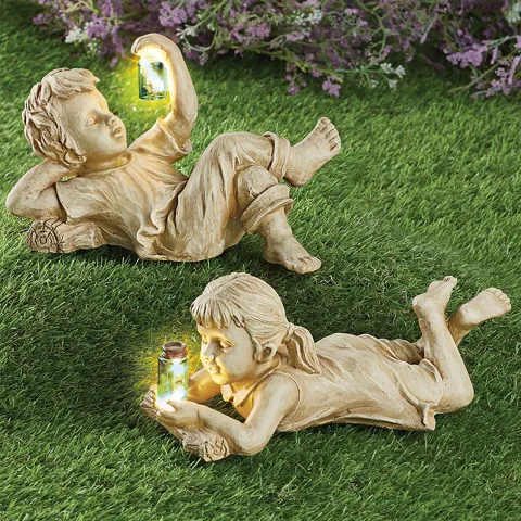 Home Decor Resin Craft with Firefly Jar Garden Statue