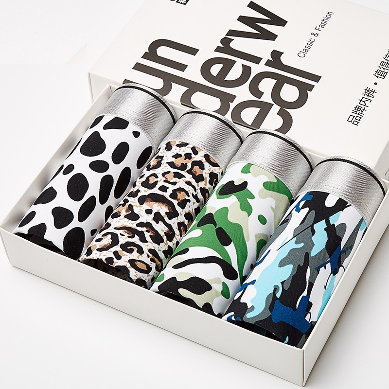 Мужское нижнее белье Большие плоские брюки Тонкие свободные шорты