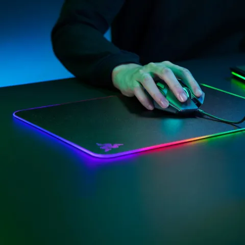 Razer Firefly Hard V2 RGB Game Mouse Pad Can
