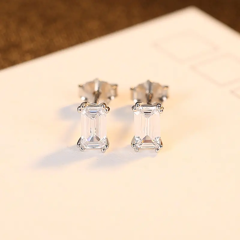 Silver-plated Rectangular Pagoda Emerald Cut Rectangular Zircon Earrings