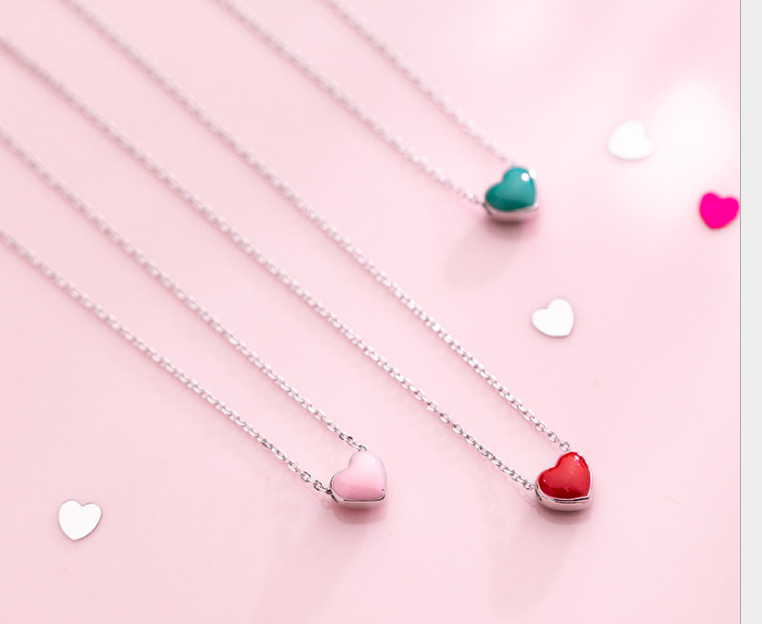 Style Fashion Simple Heart-shaped Pendant