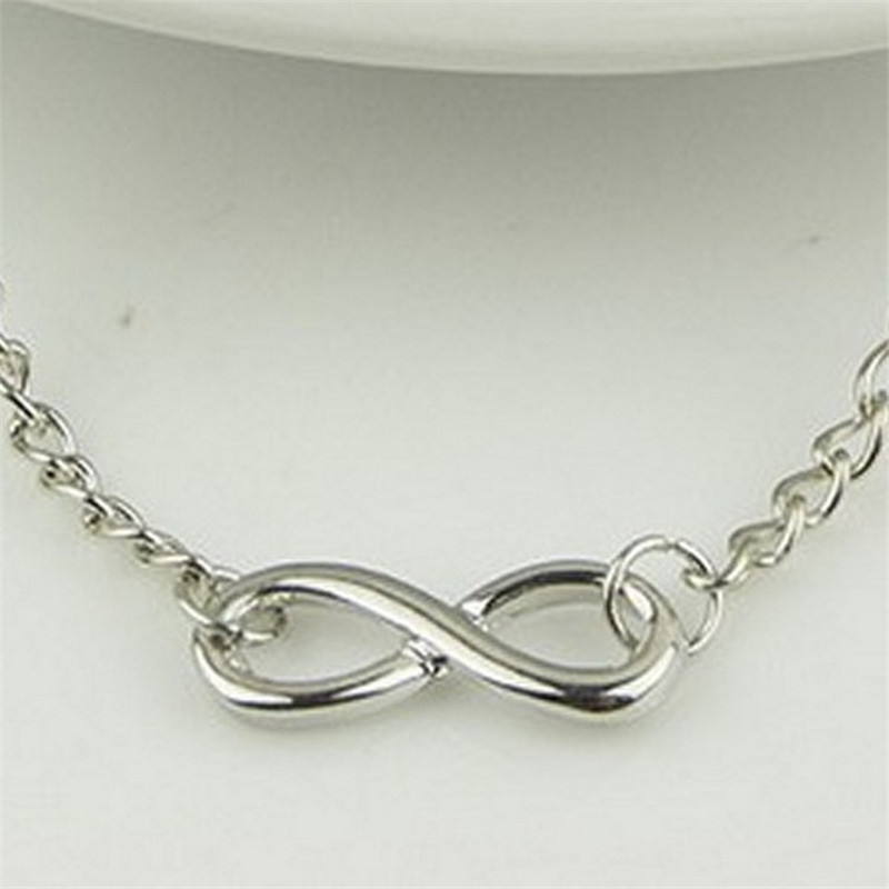 European And American New 8-shaped Buckle Alloy Metal Bracelet