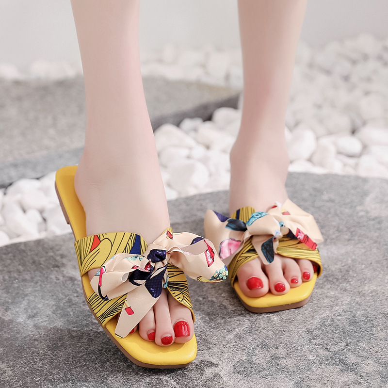 Fashion Casual Korean Beach Sandals And Slippers — view 3