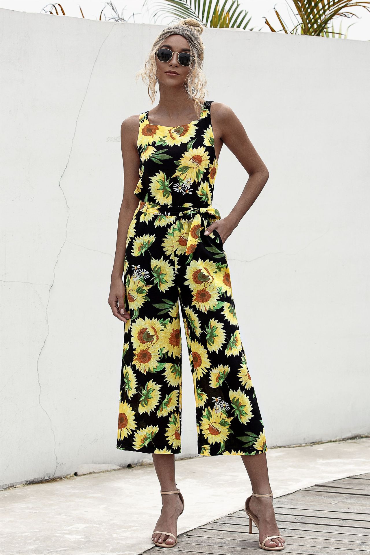 Multicolor Printed Sleeveless Suspender One-piece Wide Leg Pants