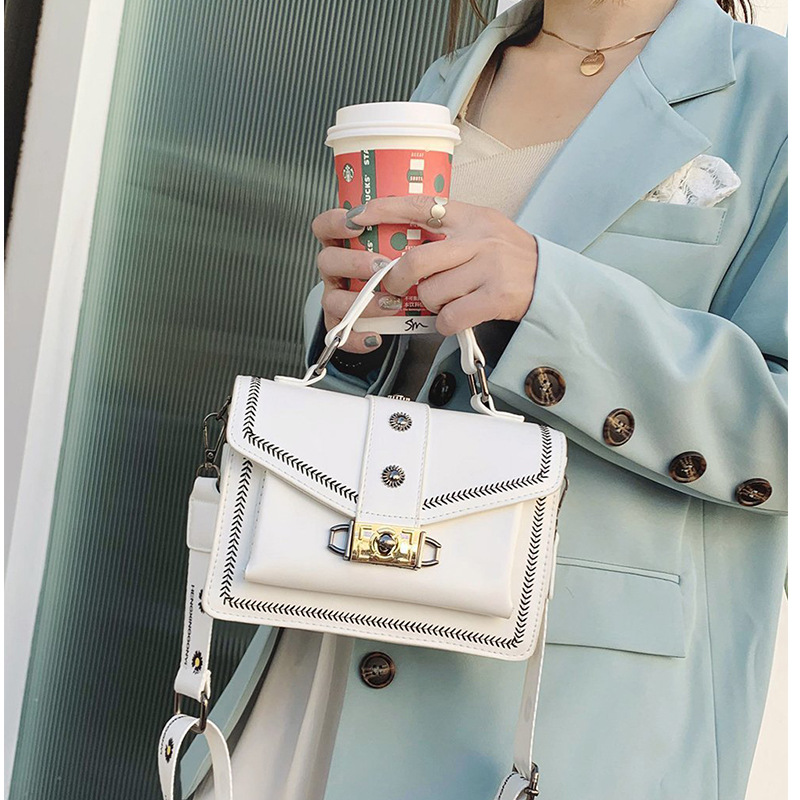 Title 9, Summer New Female Bag Fashion Korean Messenger ...