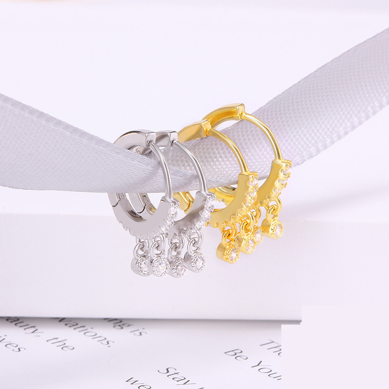 Fashionable Set Diamond Ring Ear Buckle