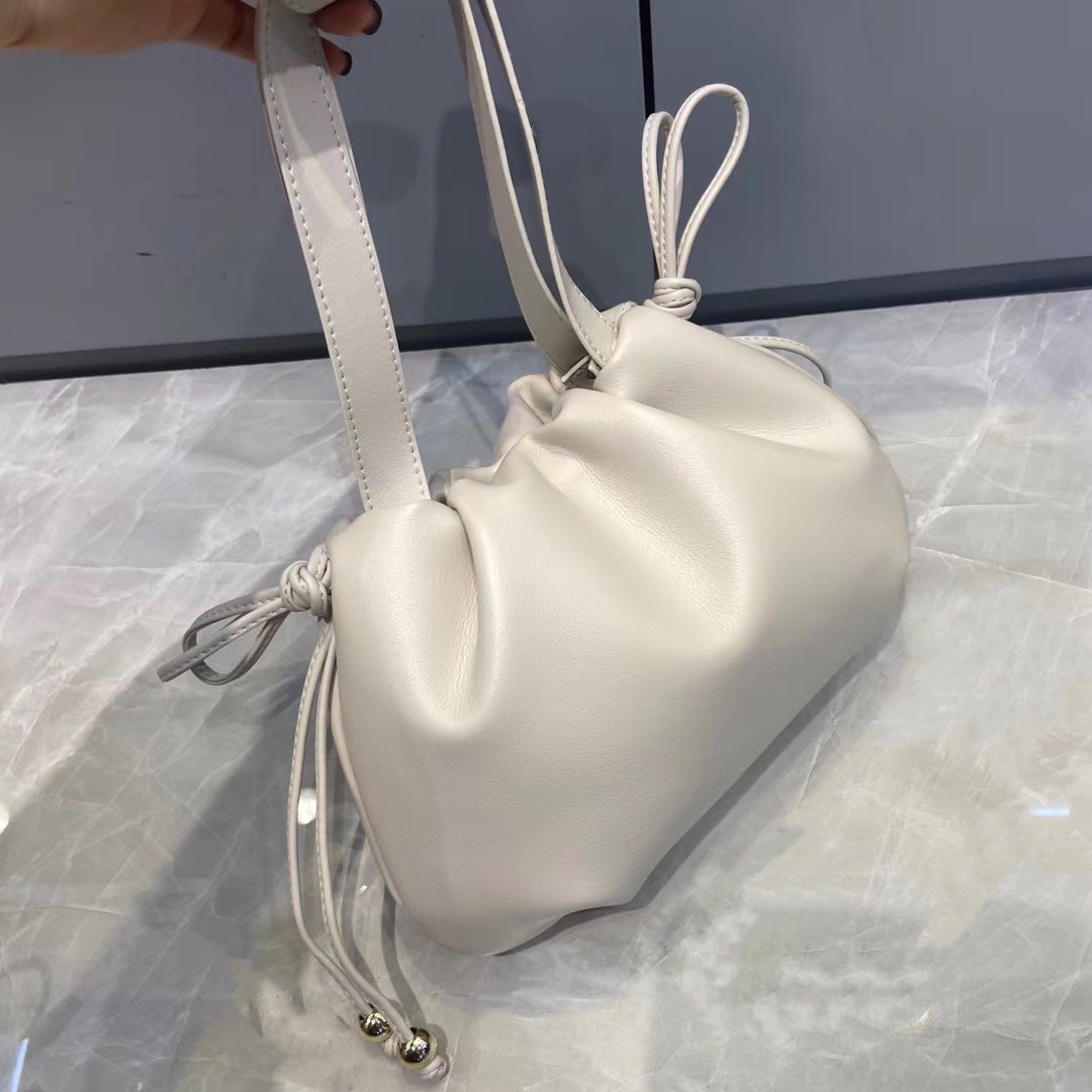 Cowhide Bulb Bag Handle Shoulder Bag