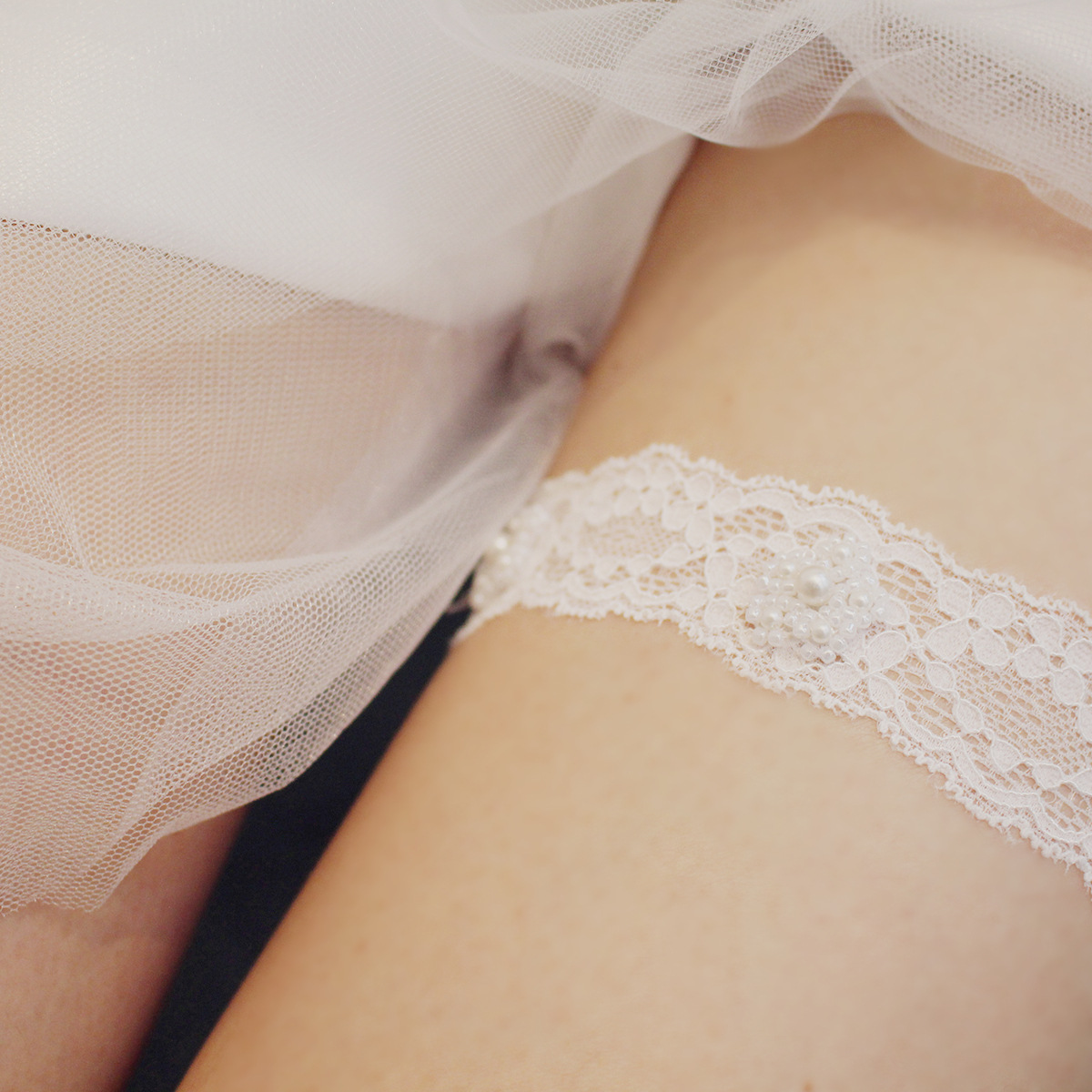 Title 5, Lace Flower Bridal Thigh Ring Garter