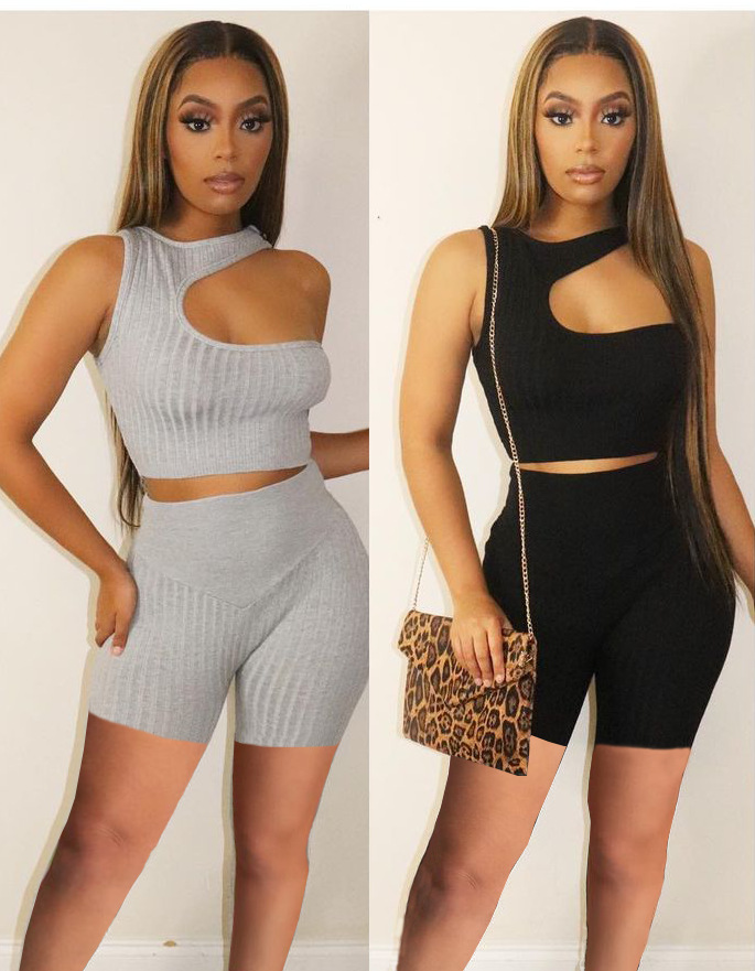 Two-piece Solid Color Strapless Asymmetric Pit Strip