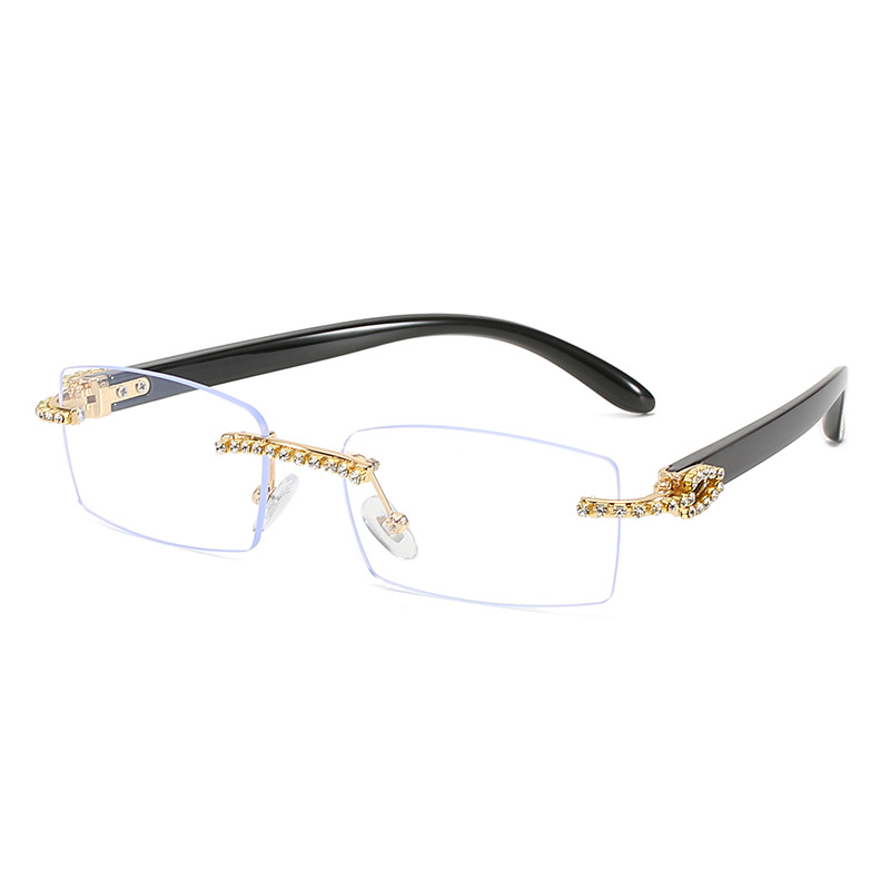 Title 1, Trendy Diamond-cut Square Glasses