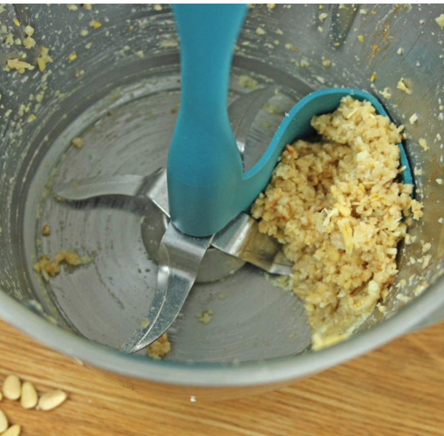 Mixer Feeding Tool Tank Wall Scraper