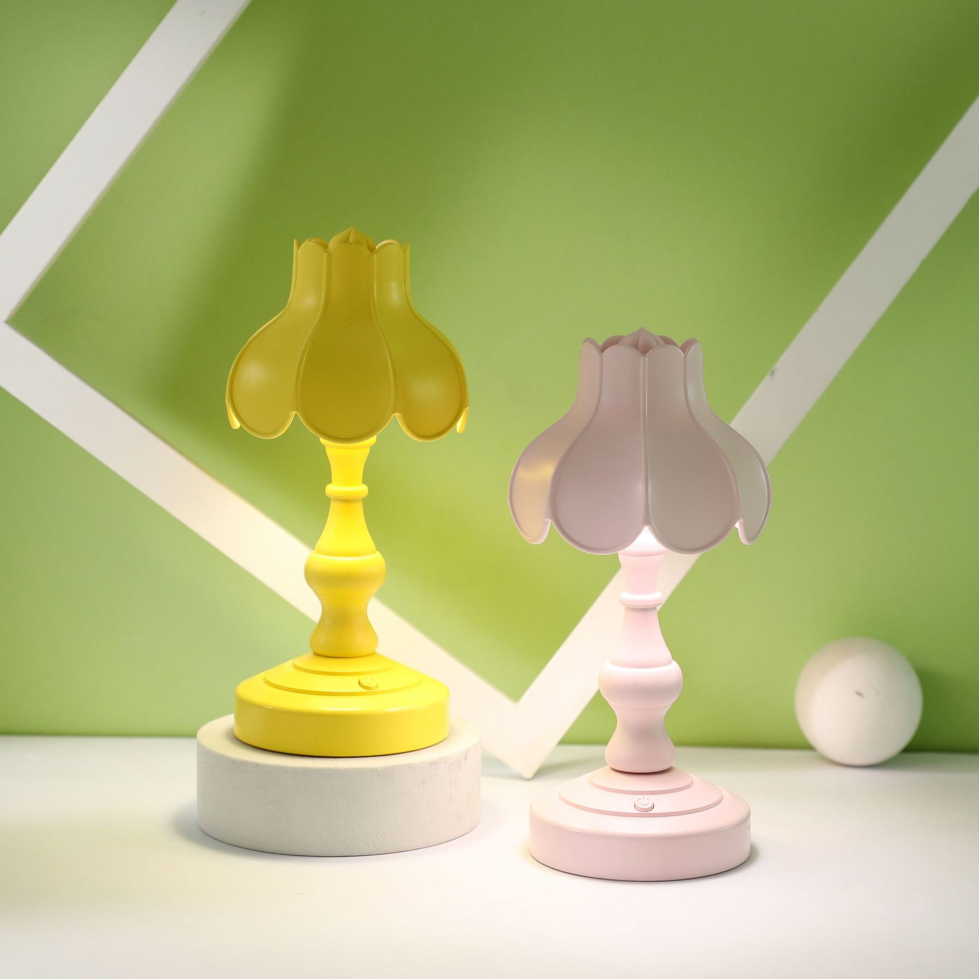 Lotus Push Button Night Light, picture 4 of 12