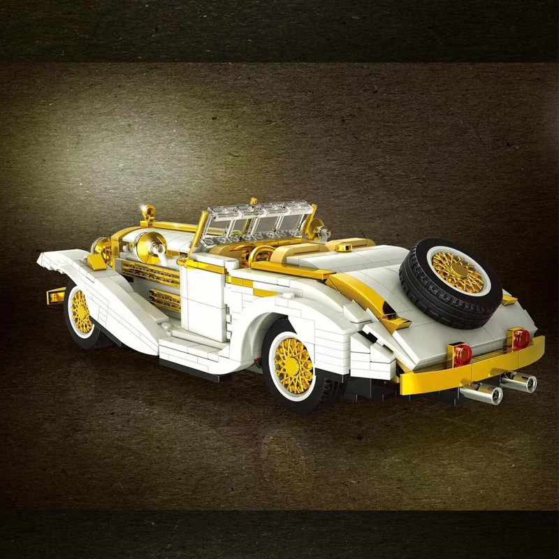 Nostalgic Classic Car Car Toy Model
