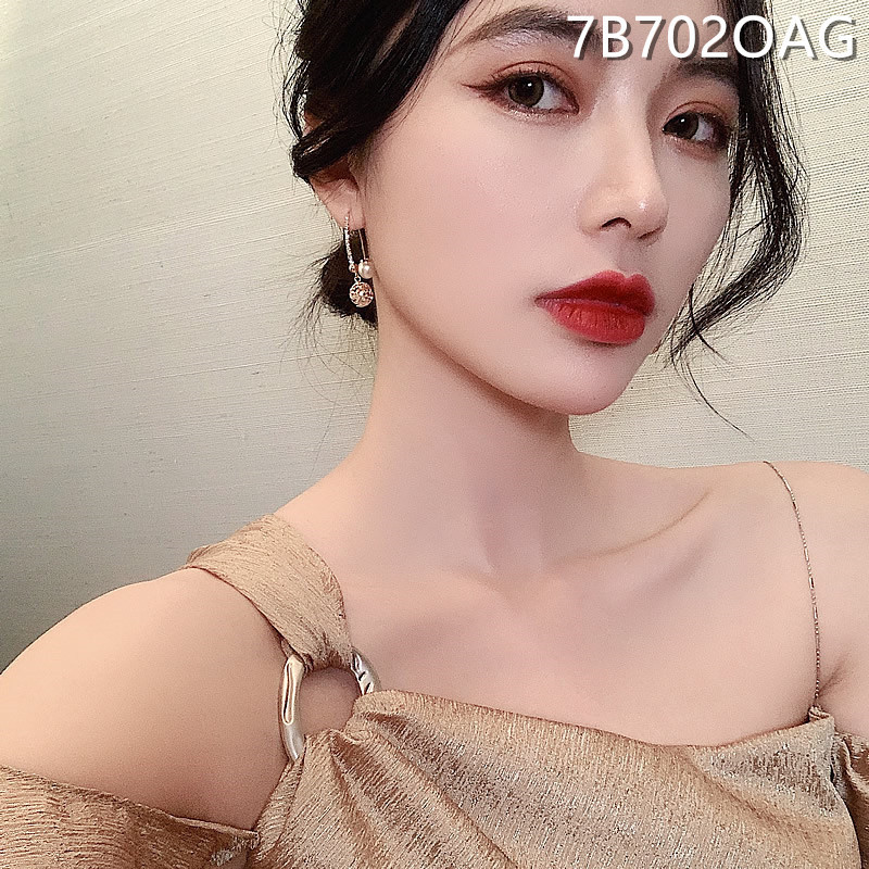 Hollow Ball Earrings Niche Personality Female