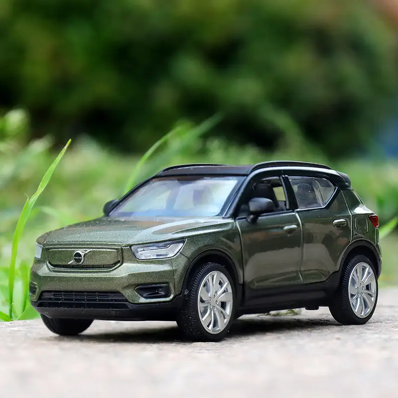 Alloy Car Model Pull Back Sound And Light Toy Off-road Vehicle