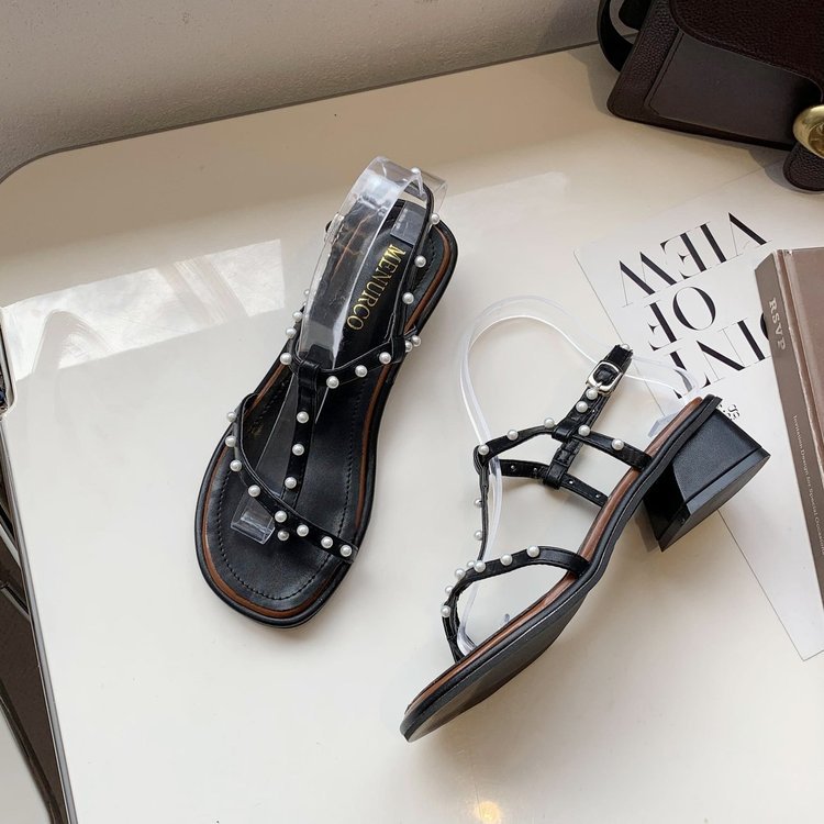 Summer New Style Korean Thick-heeled Sandals With T-shaped Buckle With Flip-flops And Pearl Mid-heel Women's Shoes