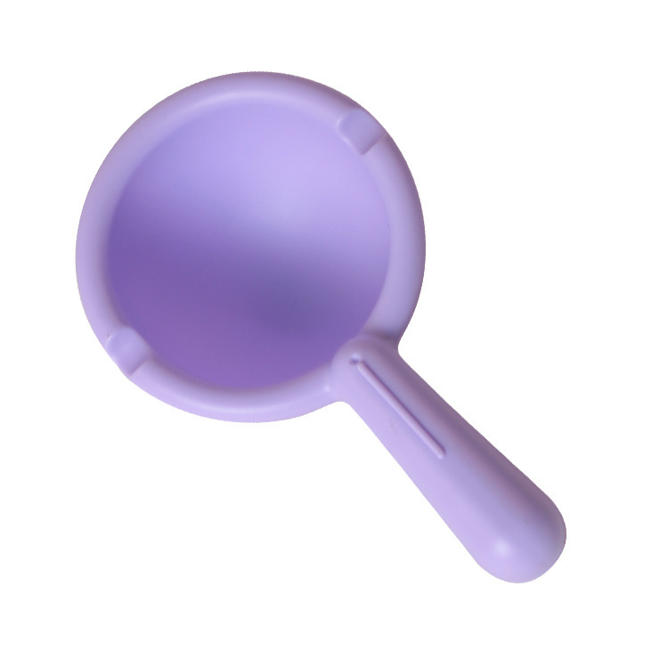 Round spoon