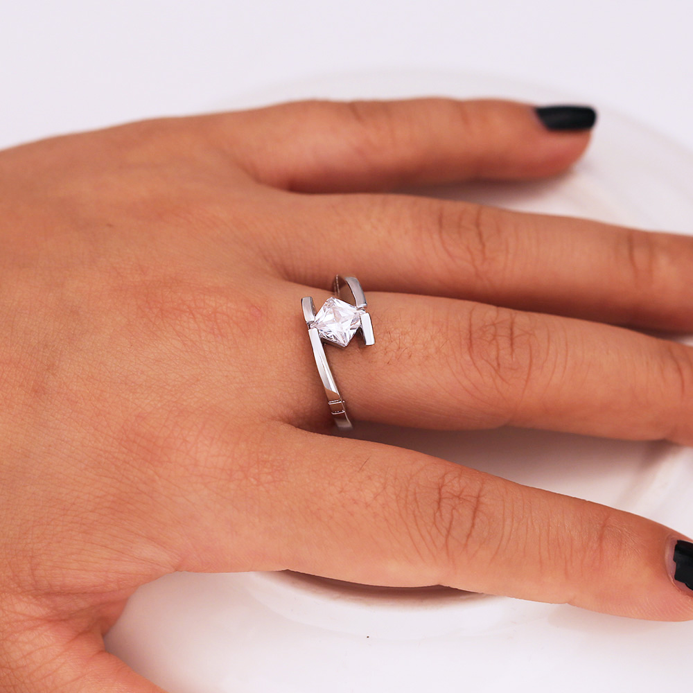 Creative Square Princess Simulation Zirconium Ring