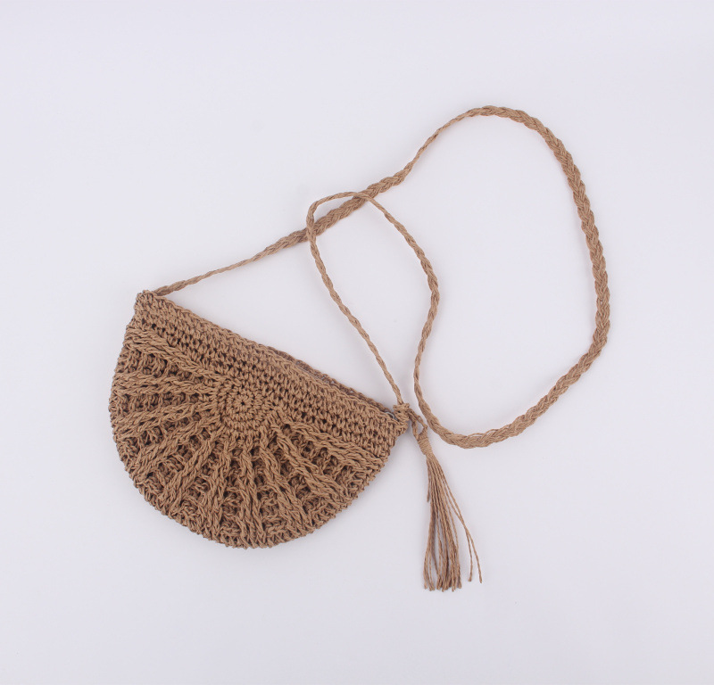 Simple Semi-circular Tassel Women's Straddle Straw Bag Hand-made Single Shoulder Woven Bag Beach Bag