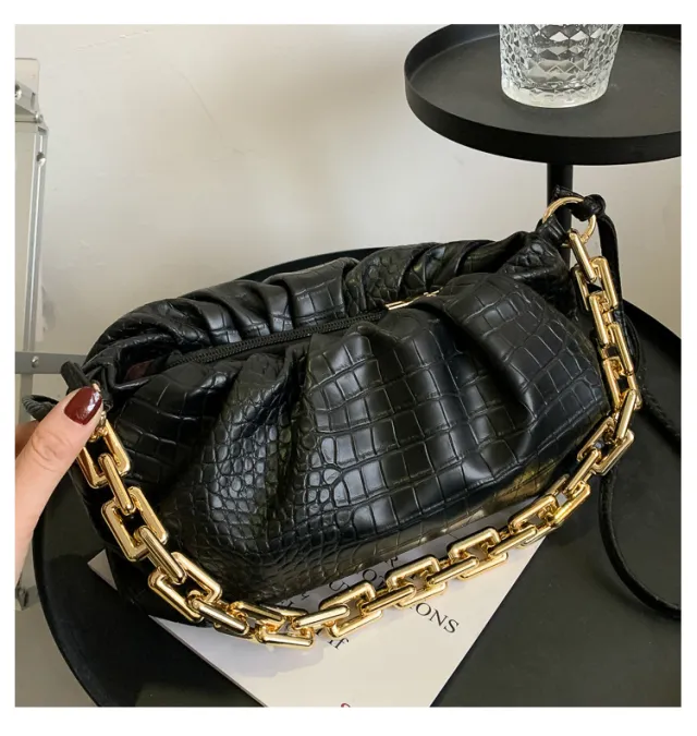 Folding One shoulder Thickened Chain Messenger Handbag Black - Shop at LoveMi