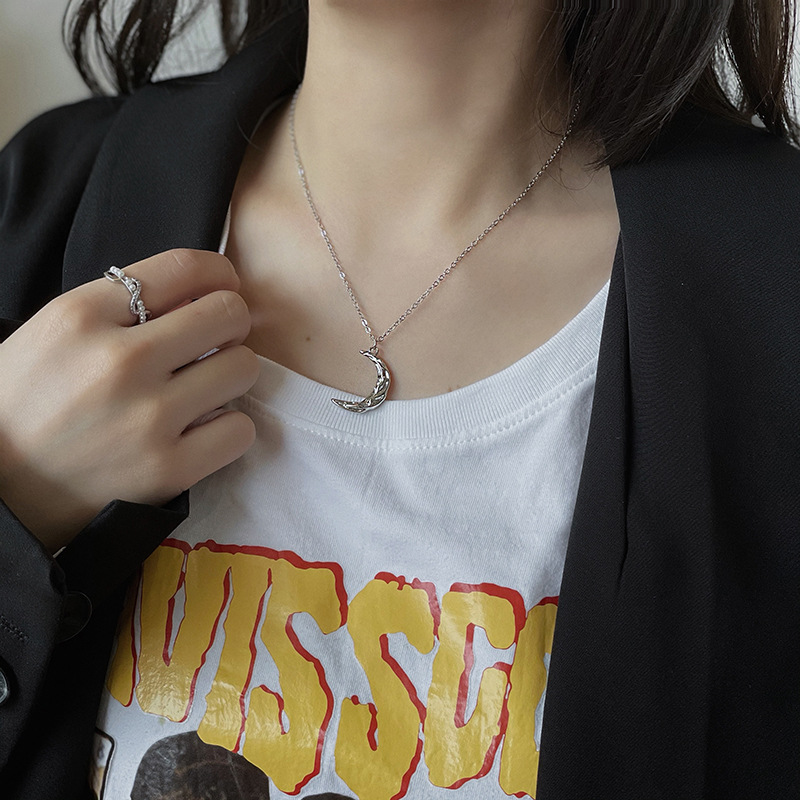 Girls Necklace Wild Simple Moon