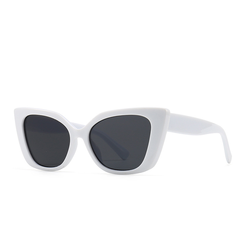 Title 4, Cat-eye Frame Sunglasses INS Style Sunglasses