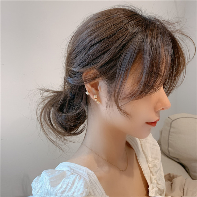 Asymmetric Metal Temperament Small Earrings Temperament Earrings Female Wild Earrings