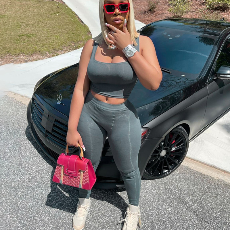 Sleeveless Crop Top Slim Sports Yoga Set