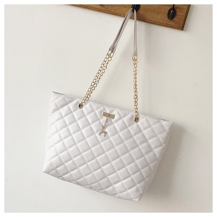 One-shoulder Messenger Bag Embroidered Thread Rhombus Chain Large Bag — image 1