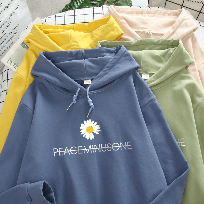  New Autumn And Winter Thin Daisy Hooded Sweater Women