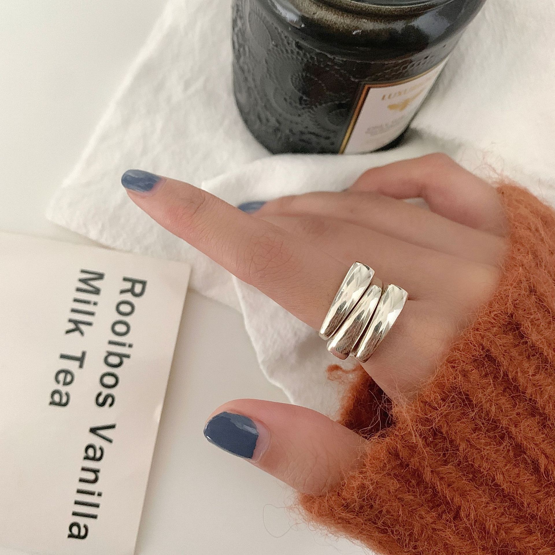 Fashion Creative One-piece Trapezoid Ring