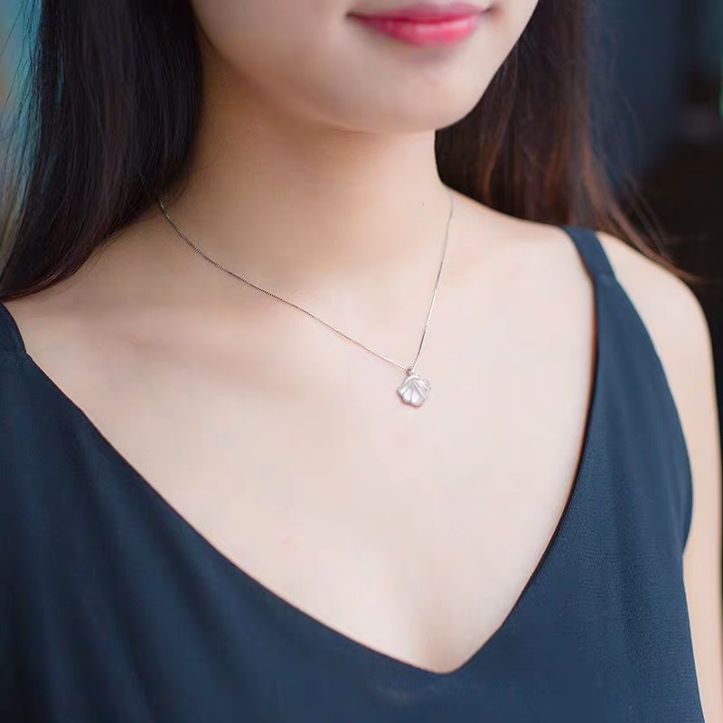 Sterling Silver One Shell Necklace, Light Luxury And Niche Design