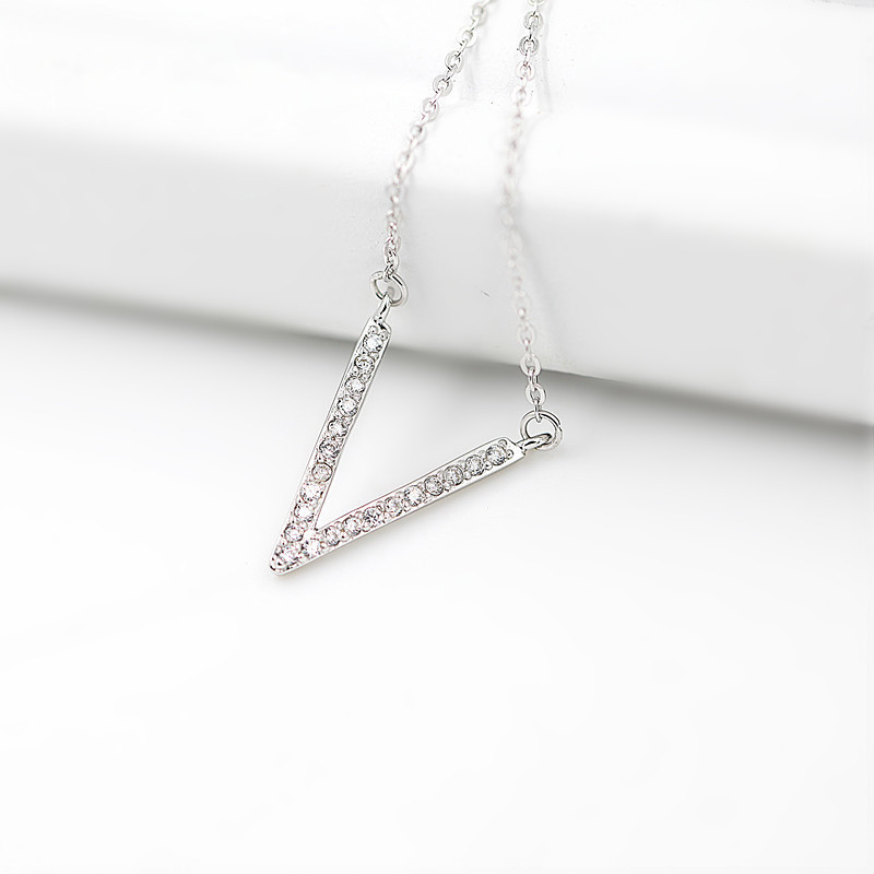 925 Sterling Silver Deep V Letter Simple Zircon Micro-inlaid Clavicle Necklace