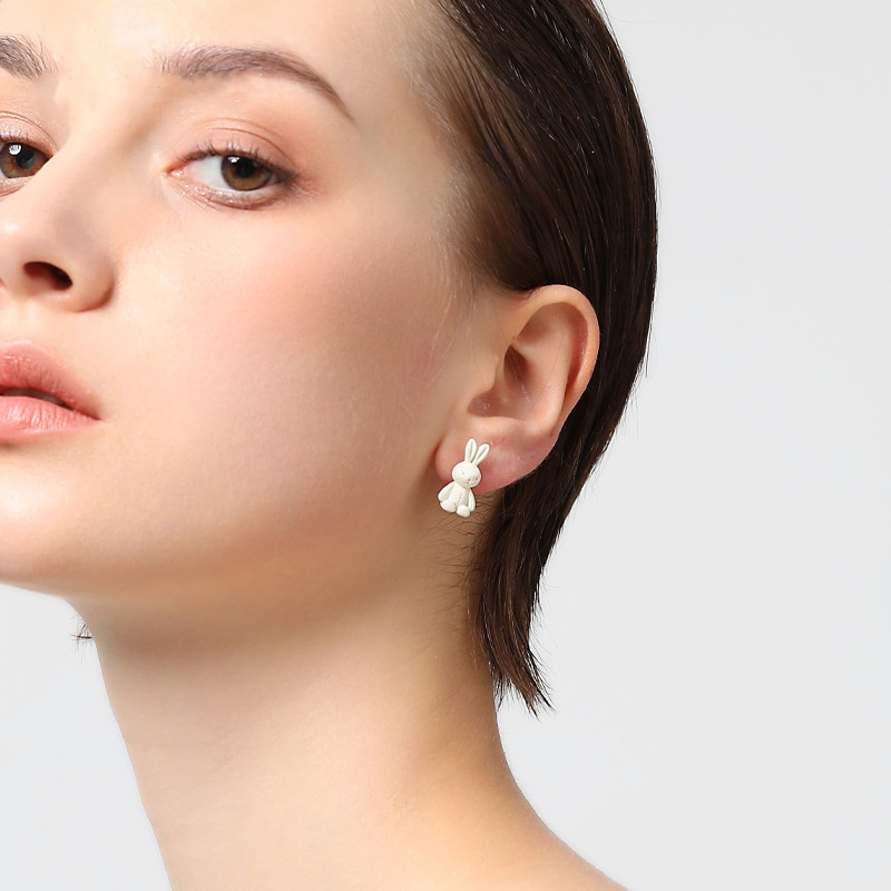 Silver Needle Bunny Earrings Female Summer Personality Cute Animal Small Earrings