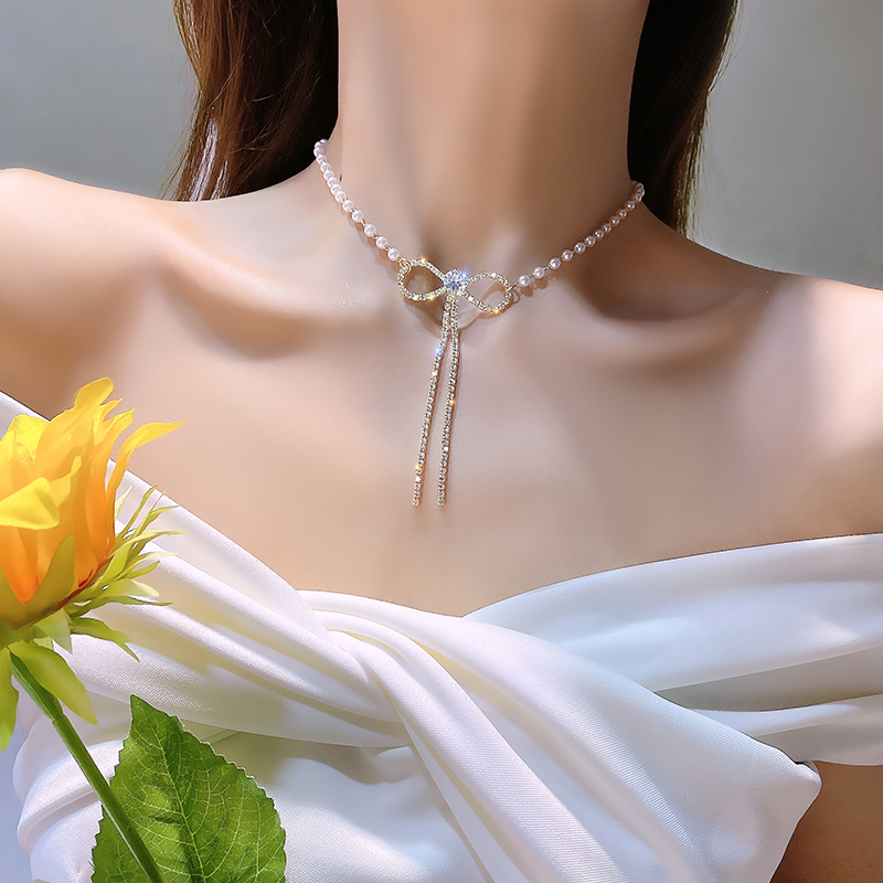 Temperament Bowknot Imitation Pearl Necklace