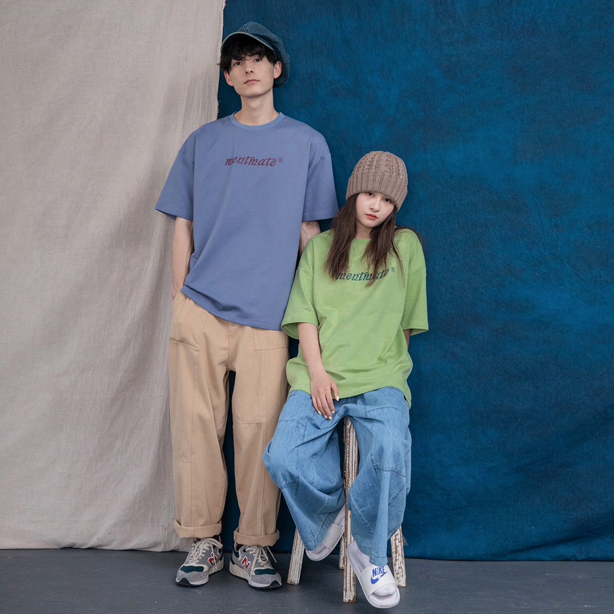 Title 16, Nineteen-color Cotton Couple Round Neck T-shirt...