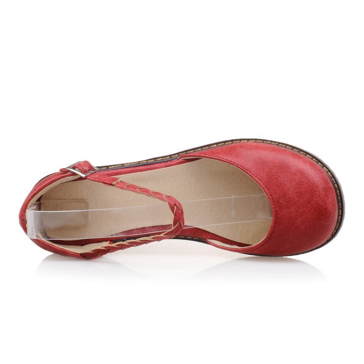 Buckle Flat Sandals, picture 3 of 5