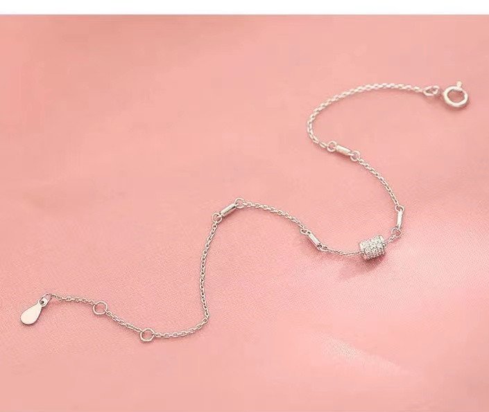 S925 Sterling Silver Small Waist Bracelet Light Luxury Niche Exquisite Women Japan And South Korea Simple High-level Sense Of Personalized New Fashion Hand Accessories