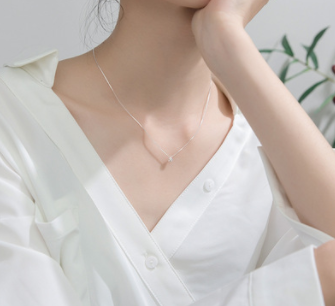 S925 Silver Necklace Female Small Star Pendant Temperament Mini Five-pointed Star Clavicle Chain Female