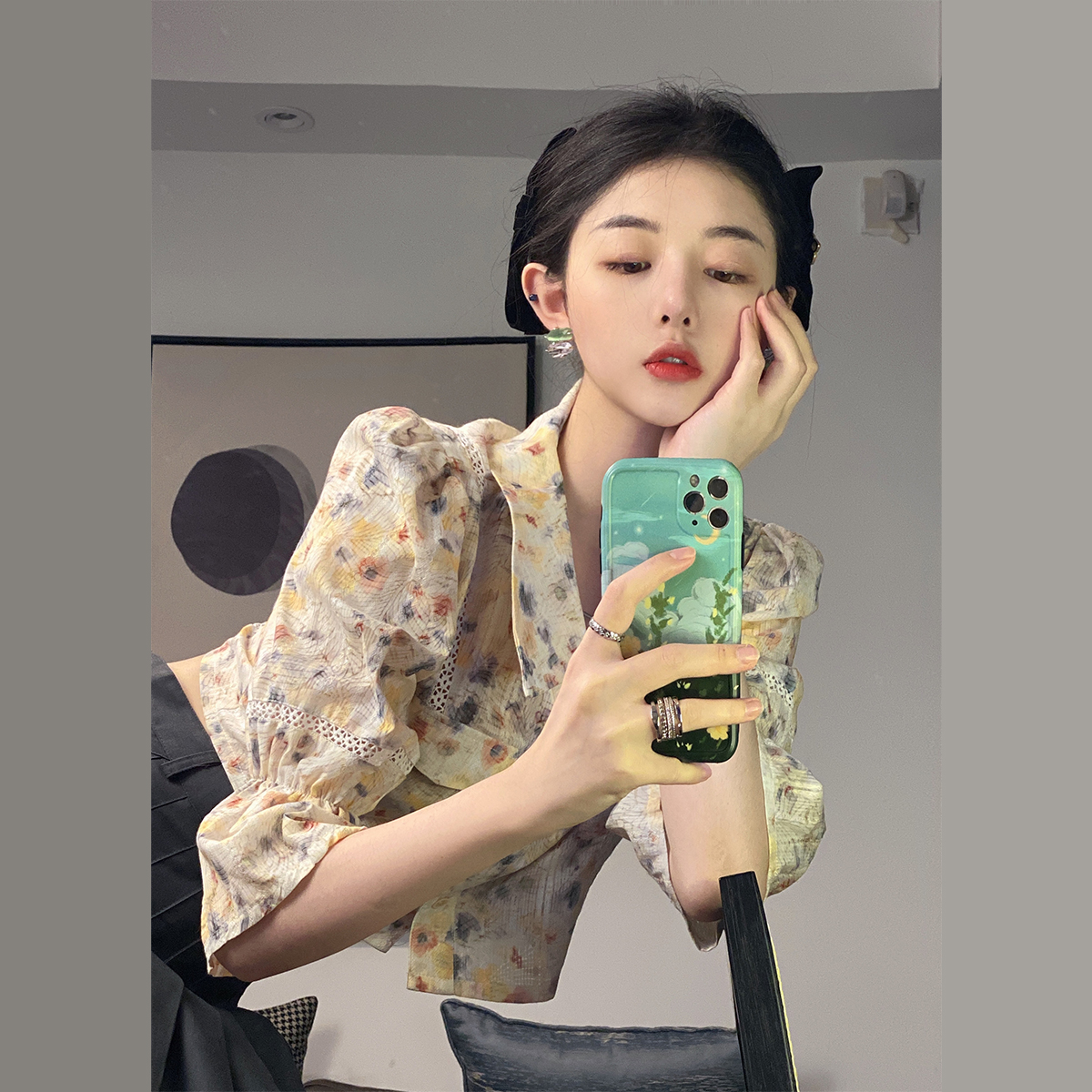 Title 2, French Retro Floral Shirt Women