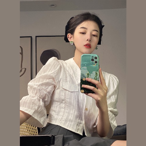 French Retro Floral Shirt Women's Sense Of Design Niche Summer New Temperament Bubble Sleeve Short Clothes