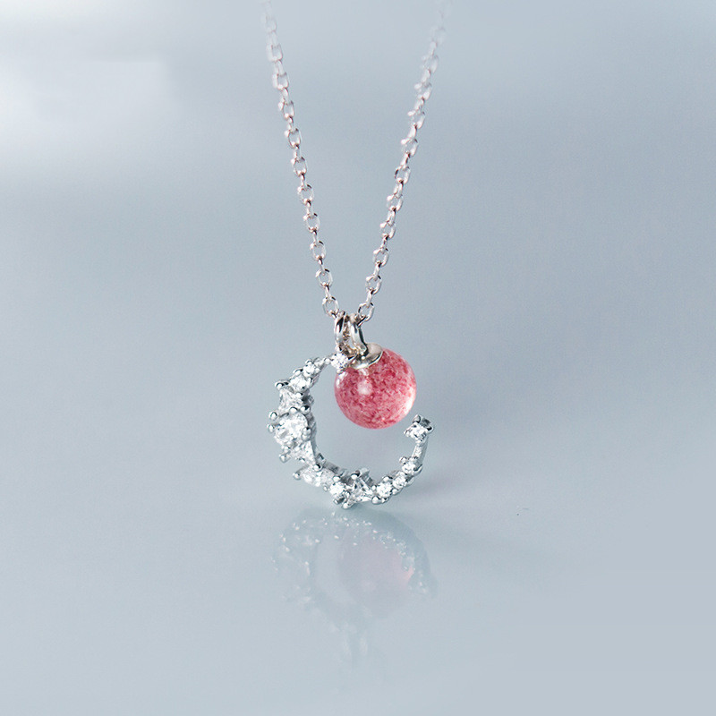 S925 Silver And Sweet Strawberry Crystal Necklace Female Korean Version