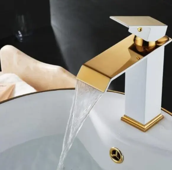 Basin Faucet All Copper Hot and Cold Water Waterfall