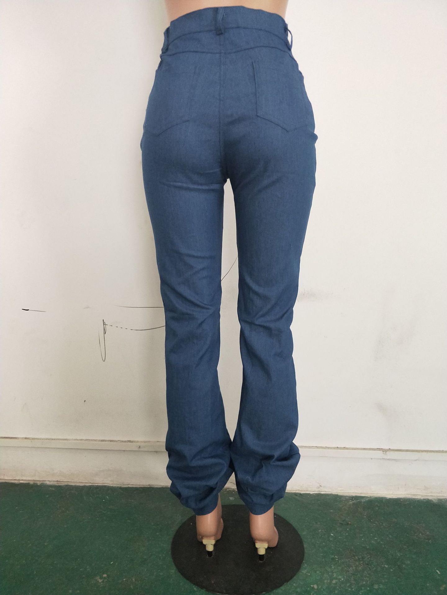 Title 19, Klassieke denim jeansbroek — Duurzaam comfort e...