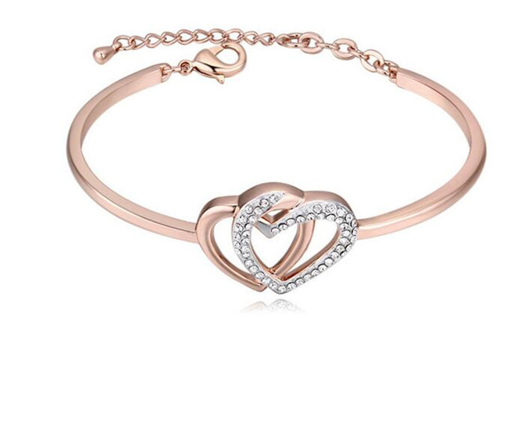 Title 1, Double heart bracelet