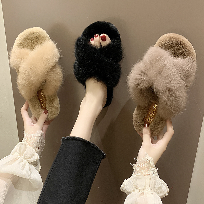 Title 2, Cross fur slippers