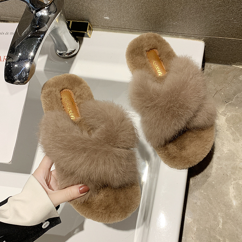 Title 12, Cross fur slippers