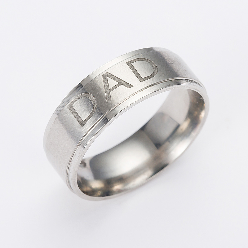 Title 7, Gepersonaliseerde monogram ring van titanium st...