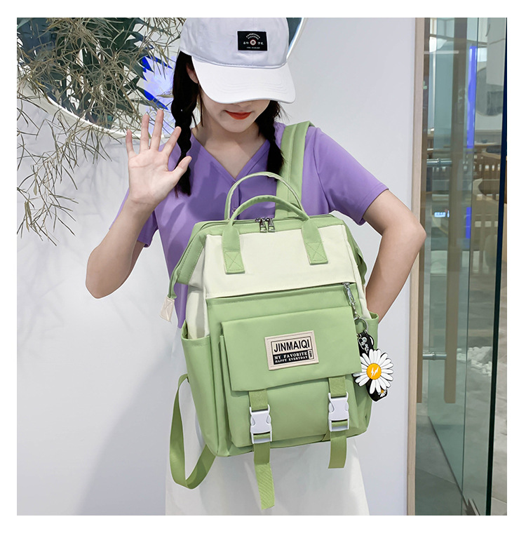 Title 4, Big Clip Backpack for College Students, Casual ...