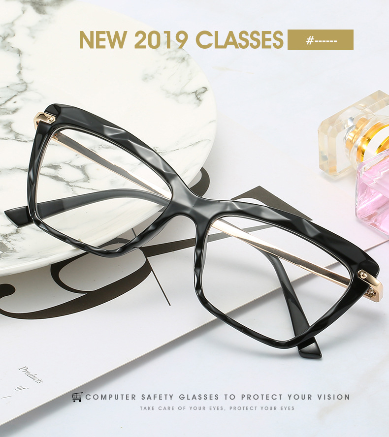 Title 1, Vintage clear crystal glasses